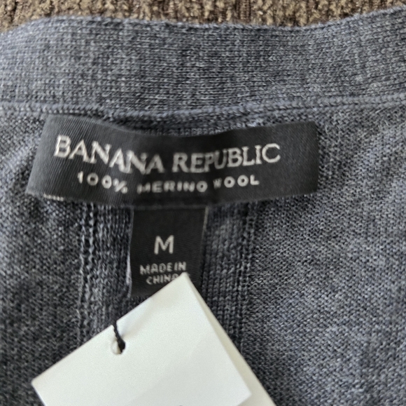 Banana Republic Merino Wool Sweater Cardigan Men Sz M Gray Long Sleeve ButtonUp - Picture 8 of 12